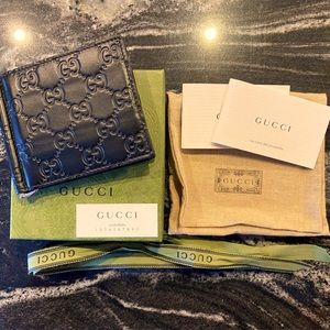Gucci GG Embossed Money Clip